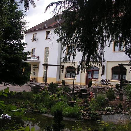 Hotel Sternen Lenzkirch Exterior photo