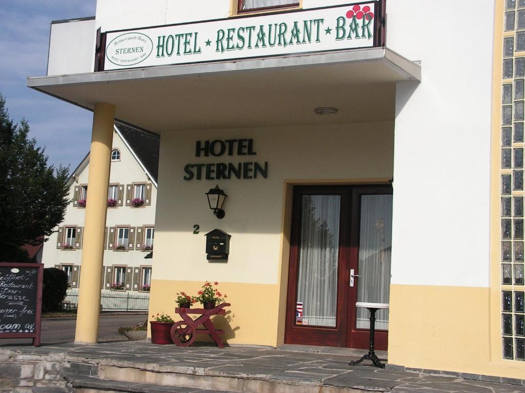 Hotel Sternen Lenzkirch Exterior photo